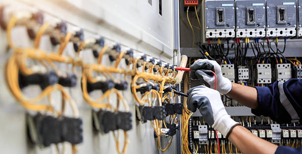 Professional Electrician technician working in Twinsburg, OH